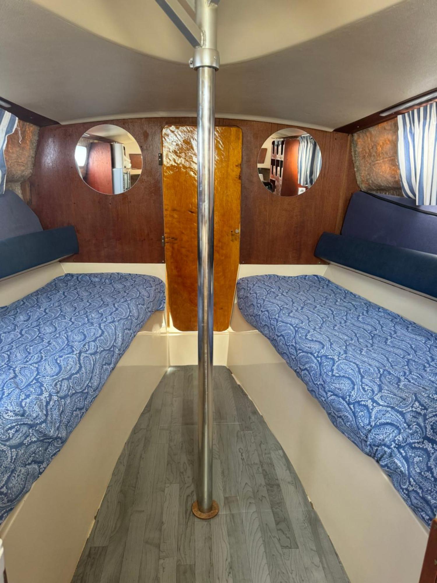 Experience Fantastique De Dormir Berce Par La Mer Pres De Barcelone Castelldefels Exterior foto